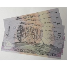 AUSTRALIA 2009 . FIVE 5 DOLLAR BANKNOTES . FRASER/COLE . CONSECUTIVE FIVE